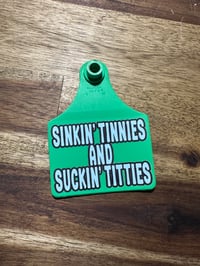 Sinkin' Tinnies & Suckin Titties