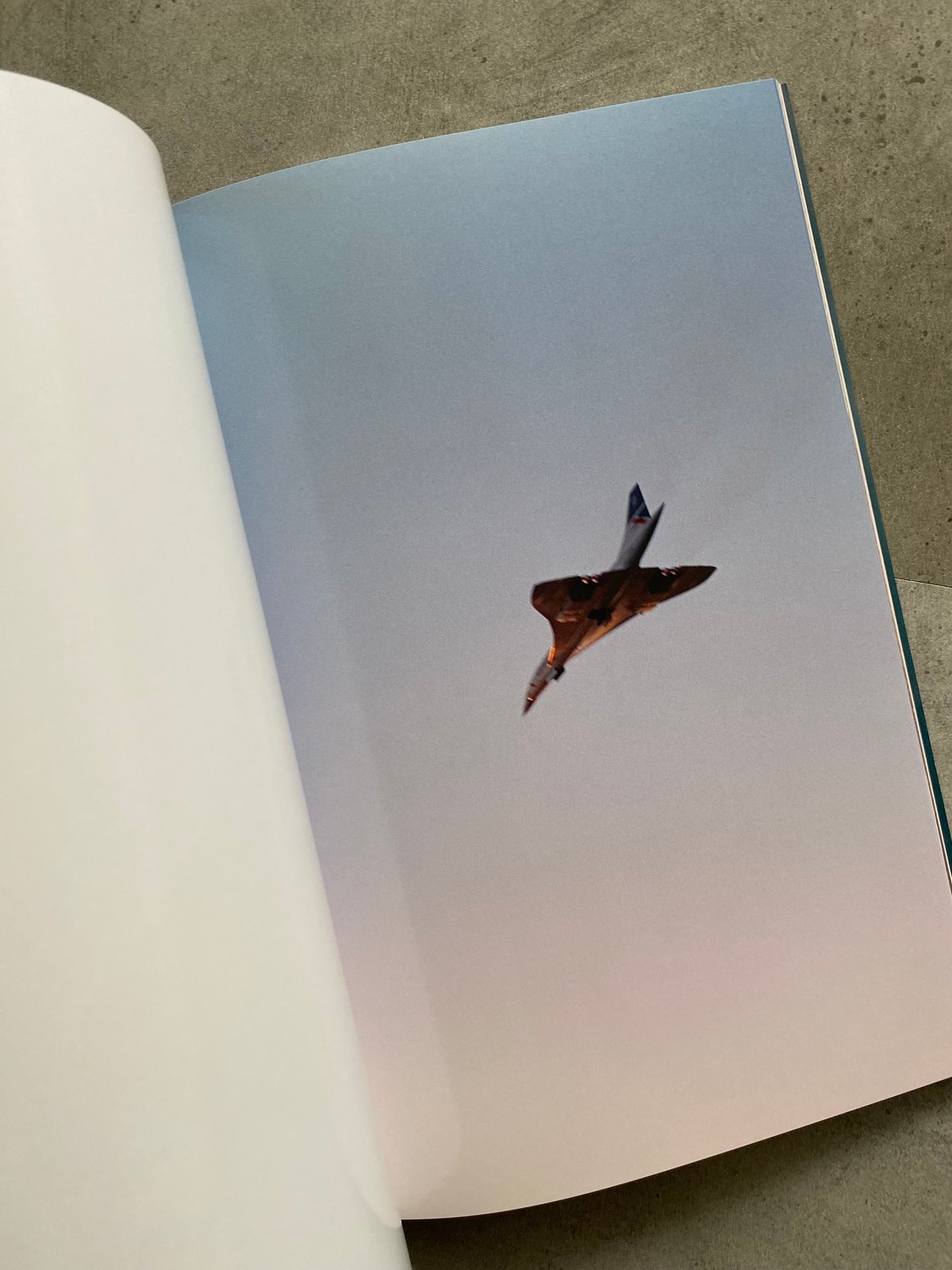 WOLFGANG TILLMANS: CONCORDE | 12:15