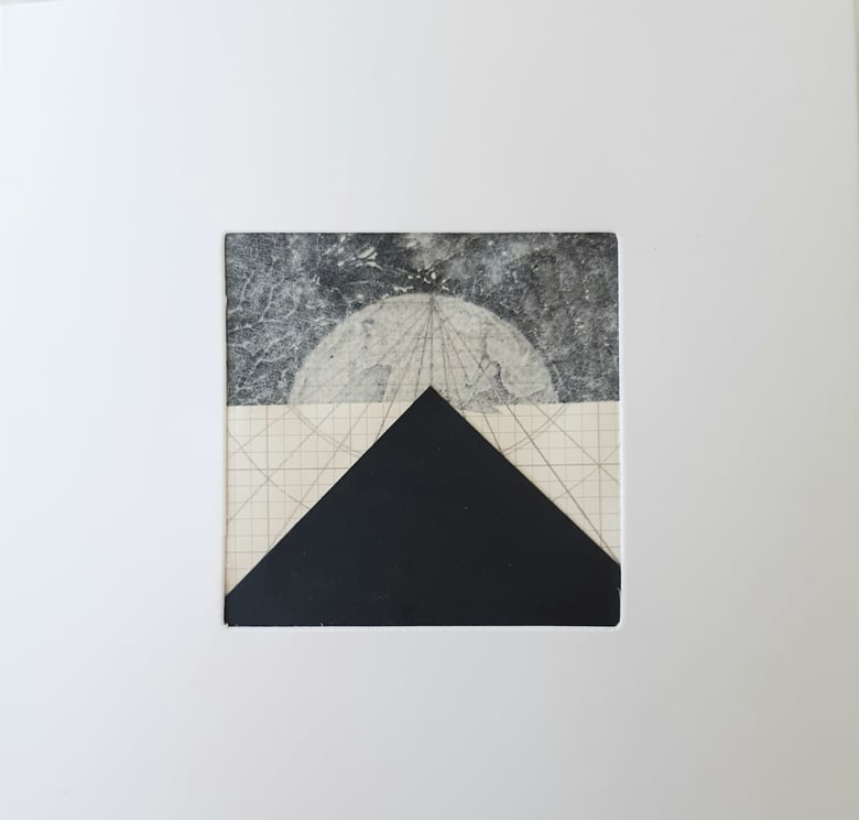 Image of Black Triangle with Grid Card