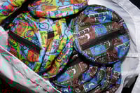 Image 4 of LW Circular Pouch (Vivid)