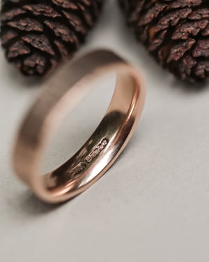 Image of 9ct Rose gold 5mm flat court horn textured ring
