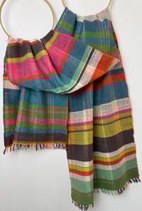 Image 2 of Lynnennow (Stripes)