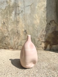 Image 4 of bud vase (melty pink)