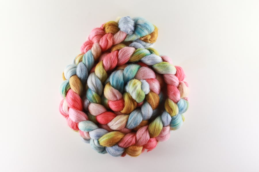 Image of (Club members only) July Fiber Club 💕 Pink Forest 🌲 Polwarth/Baby Camel/Silk