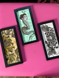 Image 3 of Eyeball Chrysanthemum (4x10") Original