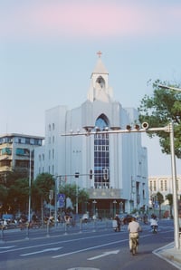 Image 11 of Reflx Lab 800 35mm Color Negative Film 36EXP