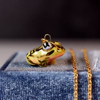 Pink Belly Green Frog Necklace