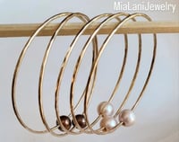 Image 1 of Pearl