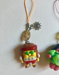 Image 2 of Hippie SpongeBob and Patrick phone charms