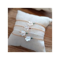 Image 1 of Collection « Fleur des Iles » Bracelet , Collier ou Créoles
