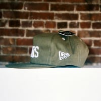 Image 1 of 5 Panel Flat Bill Snapback - Olive 
