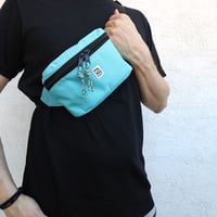Image 1 of Mini Hip Pack Turquoise övtáska