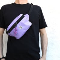 Image 1 of Mini Hip Pack Purple övtáska
