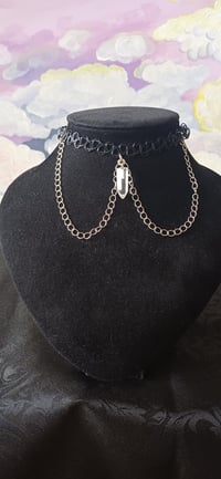 Quartz Stretch Choker