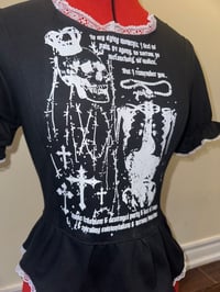 Image 2 of skull print corset cutsew (black x white)
