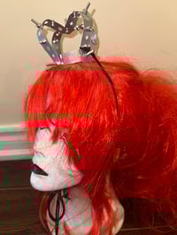 Image 3 of metal screws mini crown