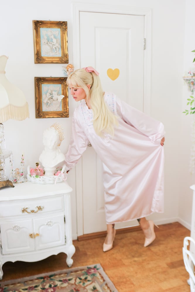 Image of Vintage 1980s Styled by SayBary Pastel Pink Princess Gown (Large)
