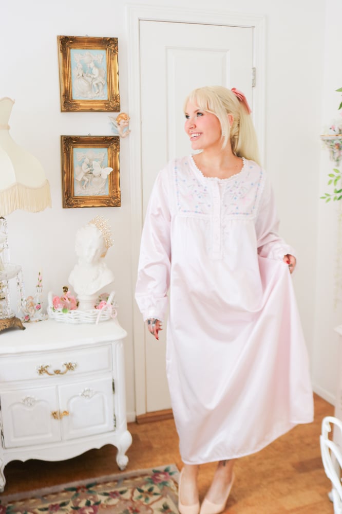 Image of Vintage 1980s Styled by SayBary Pastel Pink Princess Gown (Large)