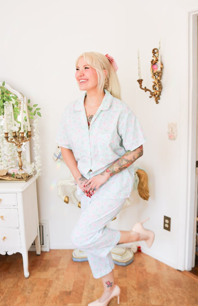 Image of Vintage 1980s Lady Lindsey Pastel Blue Floral PJ Set (Medium)