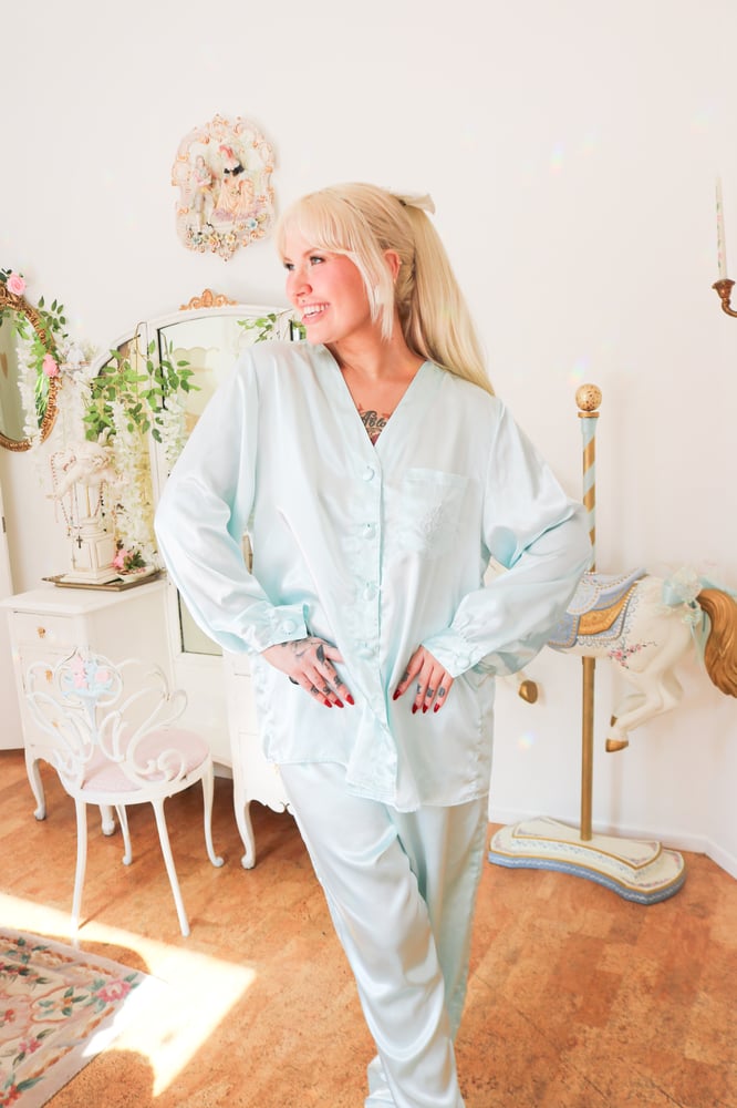 Image of 90s Erika Taylor Silky Pastel Blue Two Piece Pajama Set (Large)