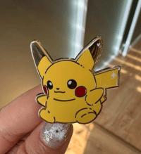 [ENAMEL PIN] Pikadoll