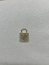 Image 2 of 1 x gold metal L.v. Padlock charm 