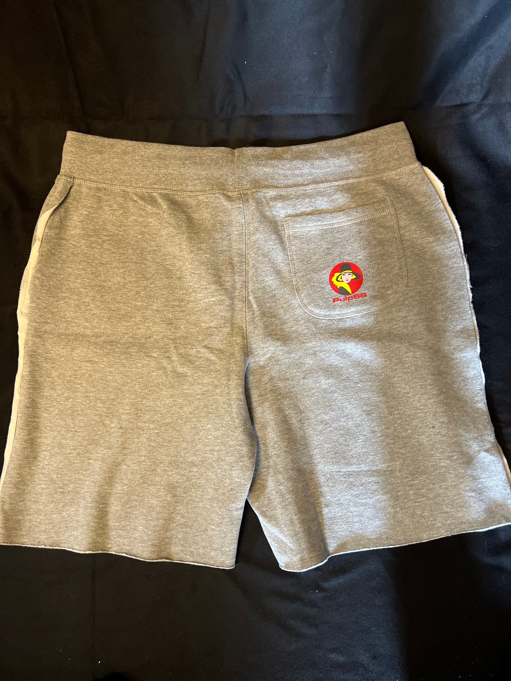 sweat short raw cut 
