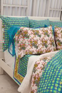 Image 4 of Electric Rose Sheet