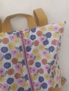 Wet Bag Mochila Flores mostaza