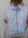 Wet Bag Mochila Florecitas azul