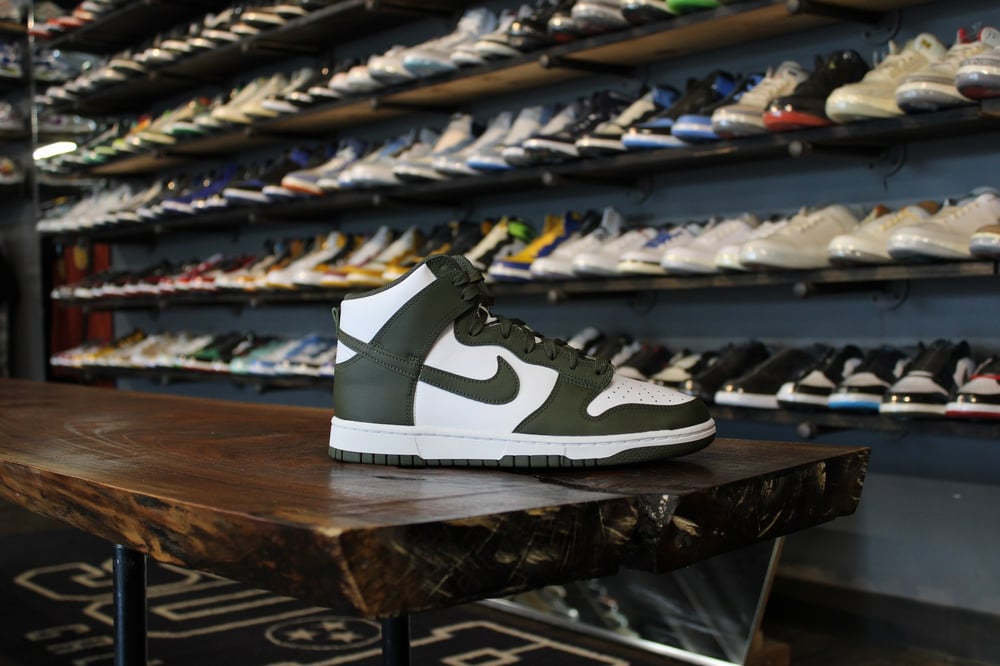 DUNK HIGH RETRO "CARGO KHAKI"