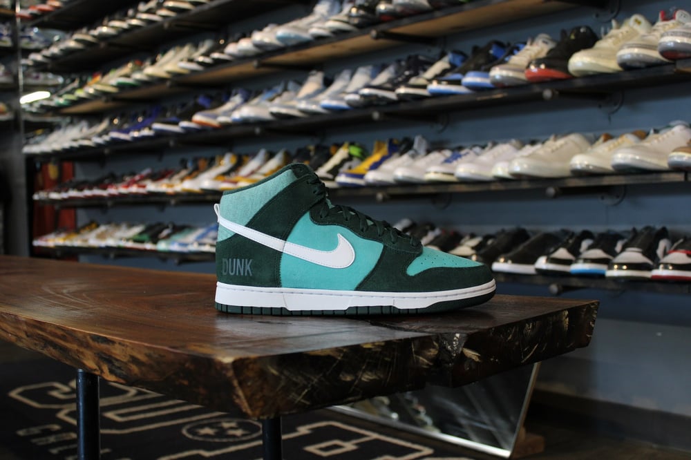 DUNK HIGH RETRO "GREEN/WASHED TEAL"