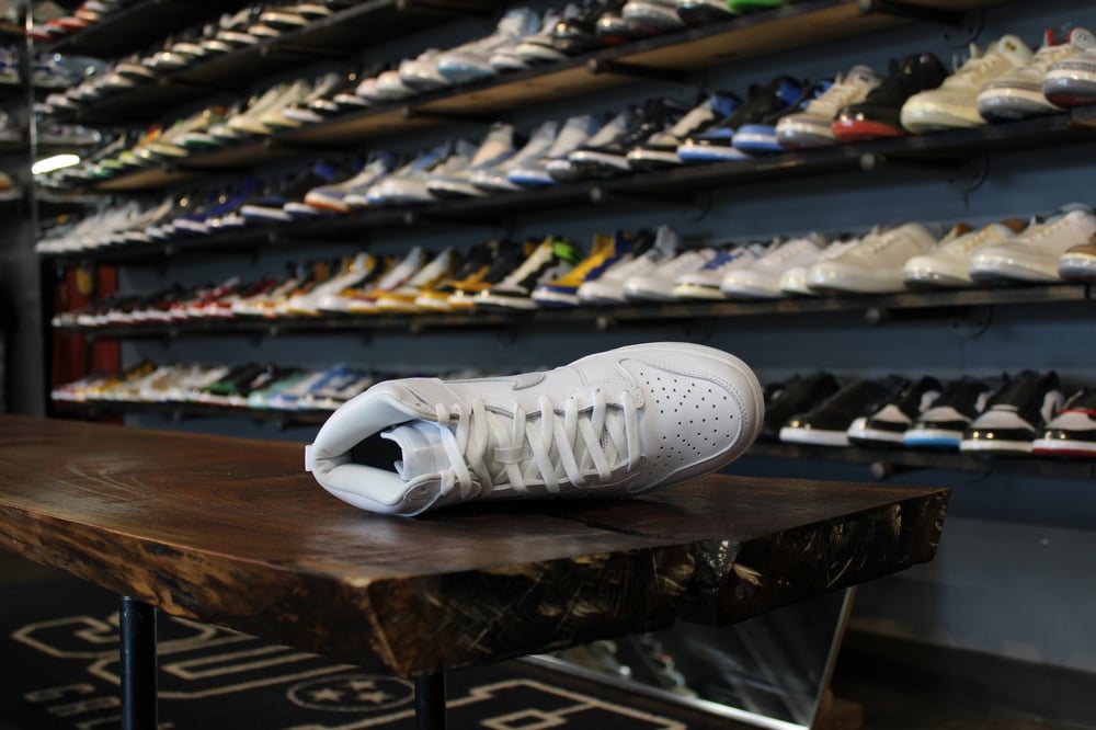 DUNK HIGH RETRO "PURE PLATINUM"