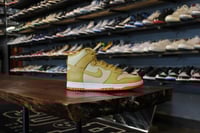 Image 1 of DUNK HIGH RETRO "TEAM GOLD"