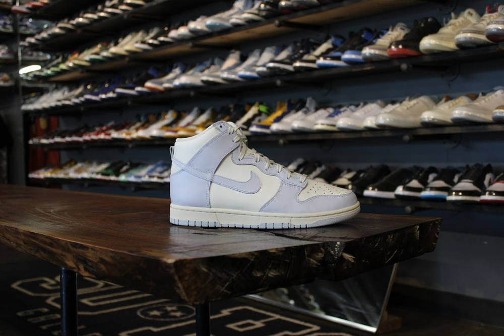 DUNK HIGH RETRO "FOOTBALL GREY/SAIL" WMNS