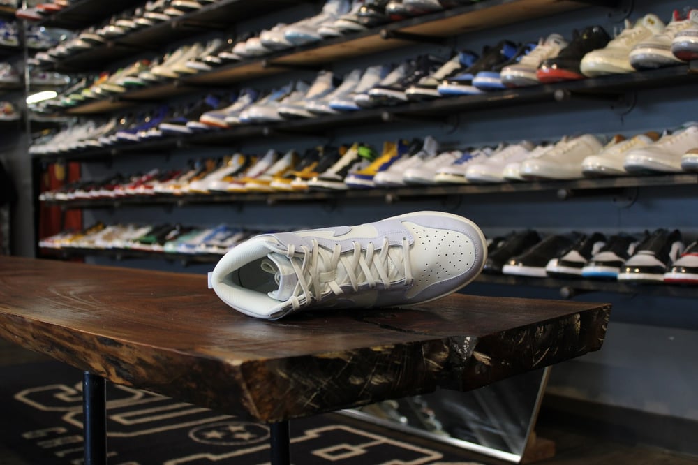 DUNK HIGH RETRO "FOOTBALL GREY/SAIL" WMNS