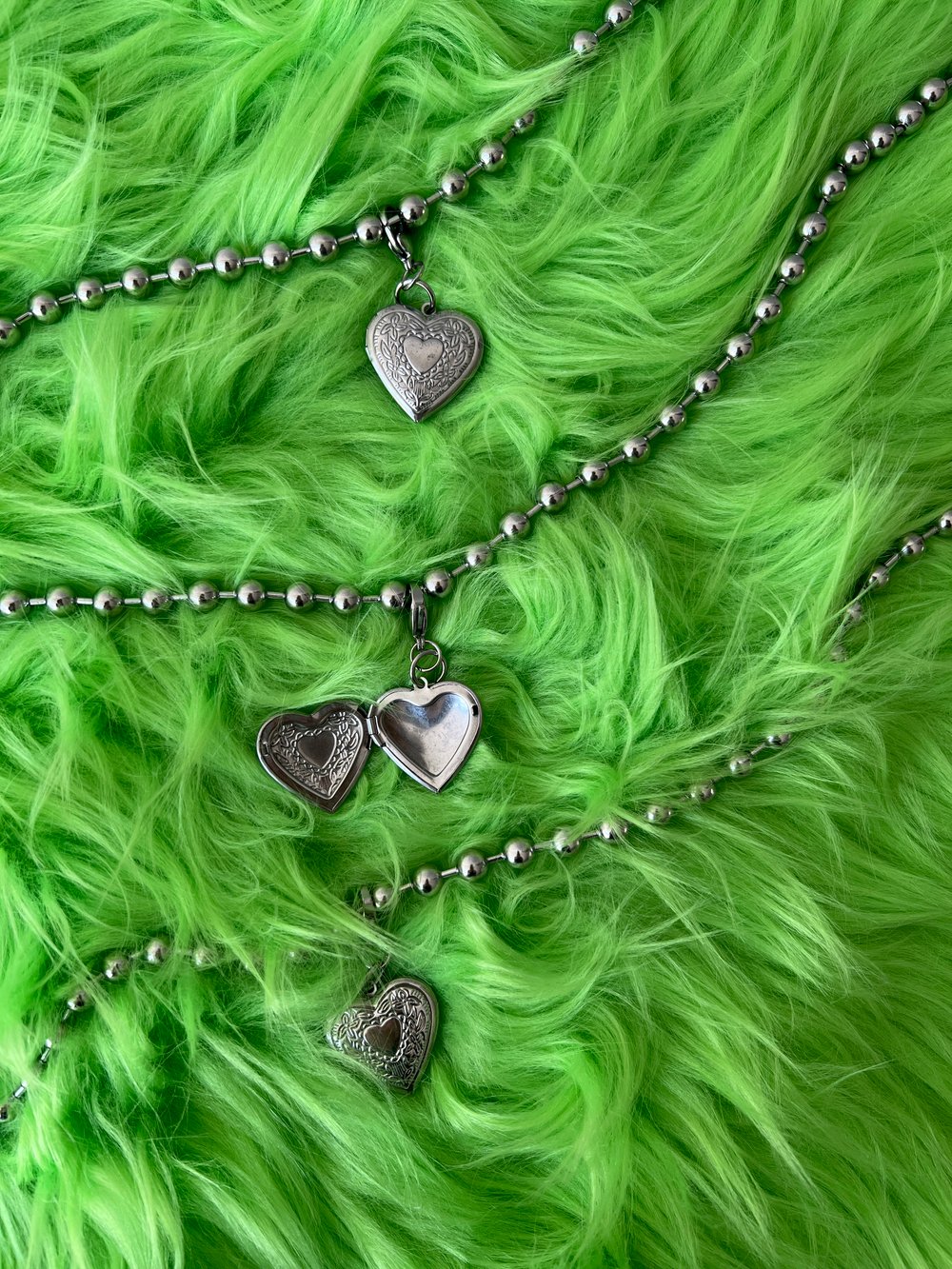 heart locket (ball chain choker)