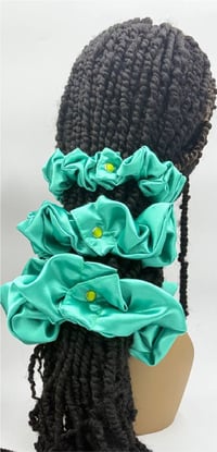 Image 4 of So-Xtra- Sea Green- Wrap & Snap Scrunchie 
