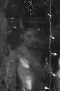 Image 4 of Purienne - Zoë