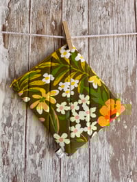 Image 5 of Kindle/E-reader Protective Sleeve *Retro Garden