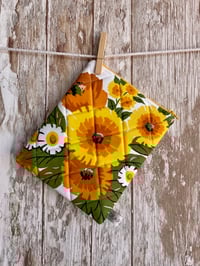 Image 1 of Kindle/E-reader Protective Sleeve *Sunflower