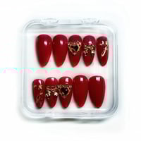 Priklijuojami nagai - Royal Valentine (Vidutinio ilgio)