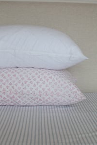 Image 3 of Classic Rain Pillowcase