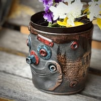 Image 2 of Face Planter 7