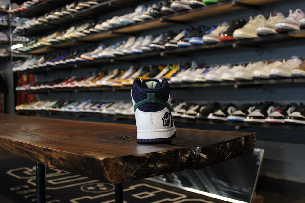 DUNK HIGH RETRO PRM EMB "SPORT SPECIALTIES"
