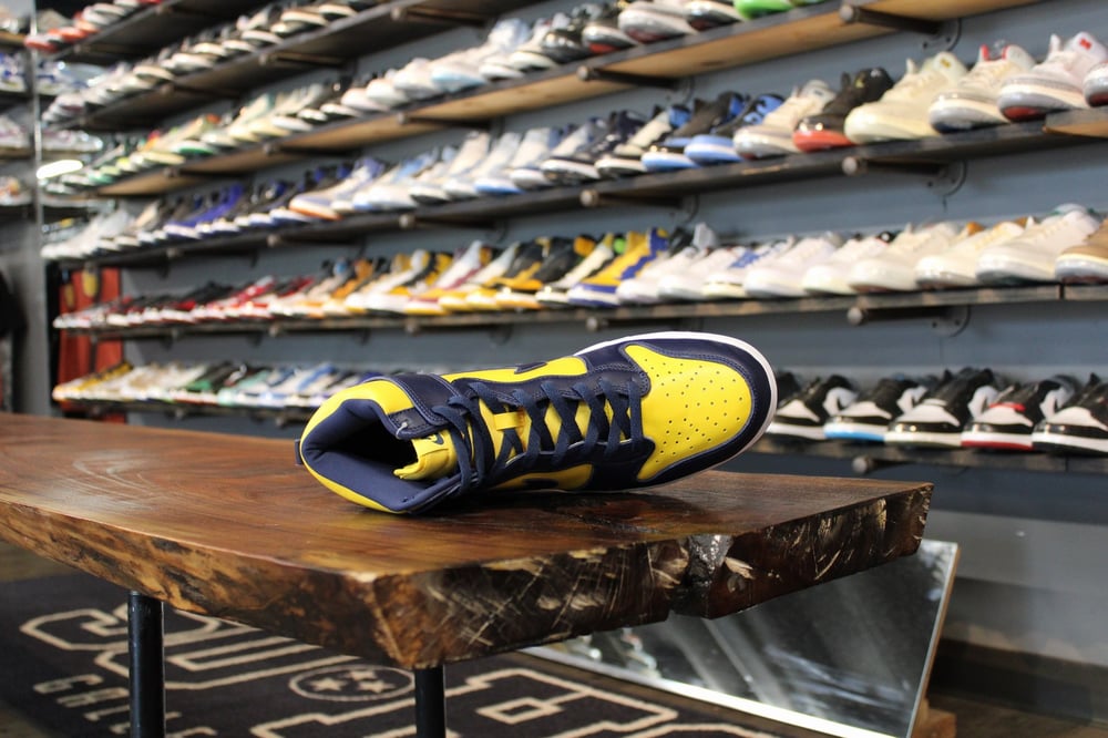 DUNK HIGH RETRO SP "MICHIGAN"
