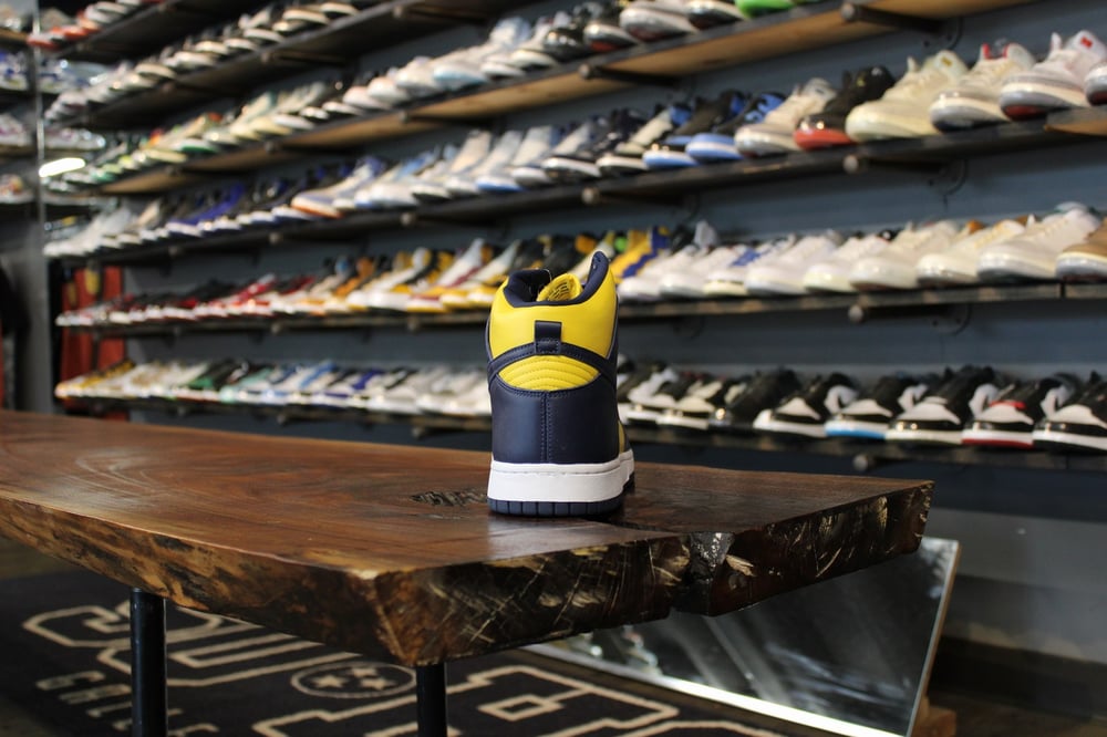 DUNK HIGH RETRO SP "MICHIGAN"
