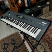 Image 2 of Korg Wavestation Digital Synthesizer Keyboard