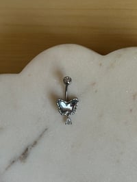 Image 1 of Ari Flutter Belly Ring (Silver)