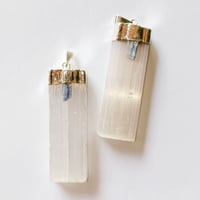 🔷 Kyanite & Selenite Crystal Pendant